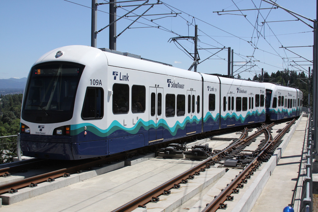  Kinki Sharyo Sound Transit LRV in Subway Surfers